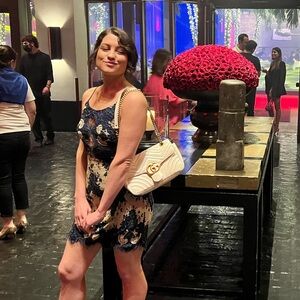 Storia Elegant Lace Dress